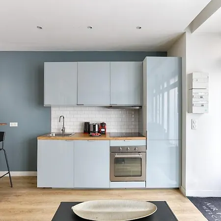 Au Coeur De Batignolles Avec Salon Tv Apartment Paris